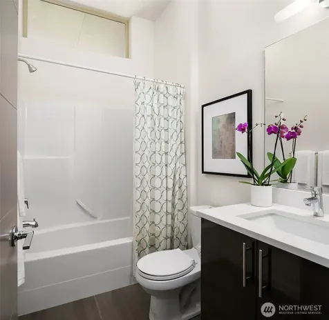 5903 20th Avenue S Seattle WA 98108