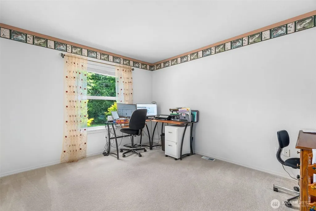 60 SE His Way Shelton WA 98584