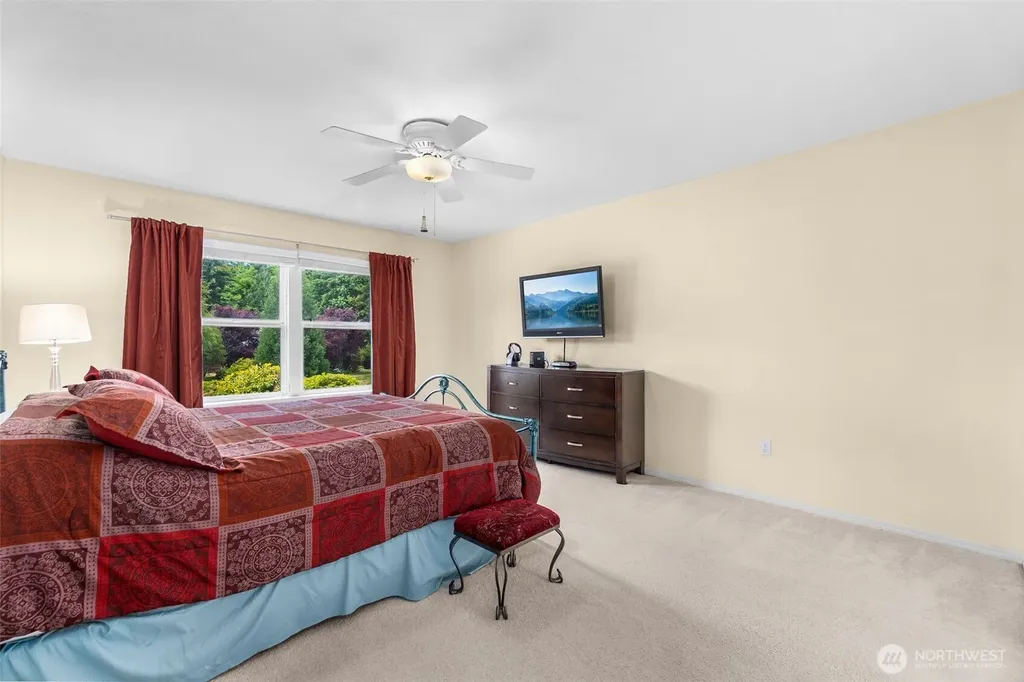 60 SE His Way Shelton WA 98584