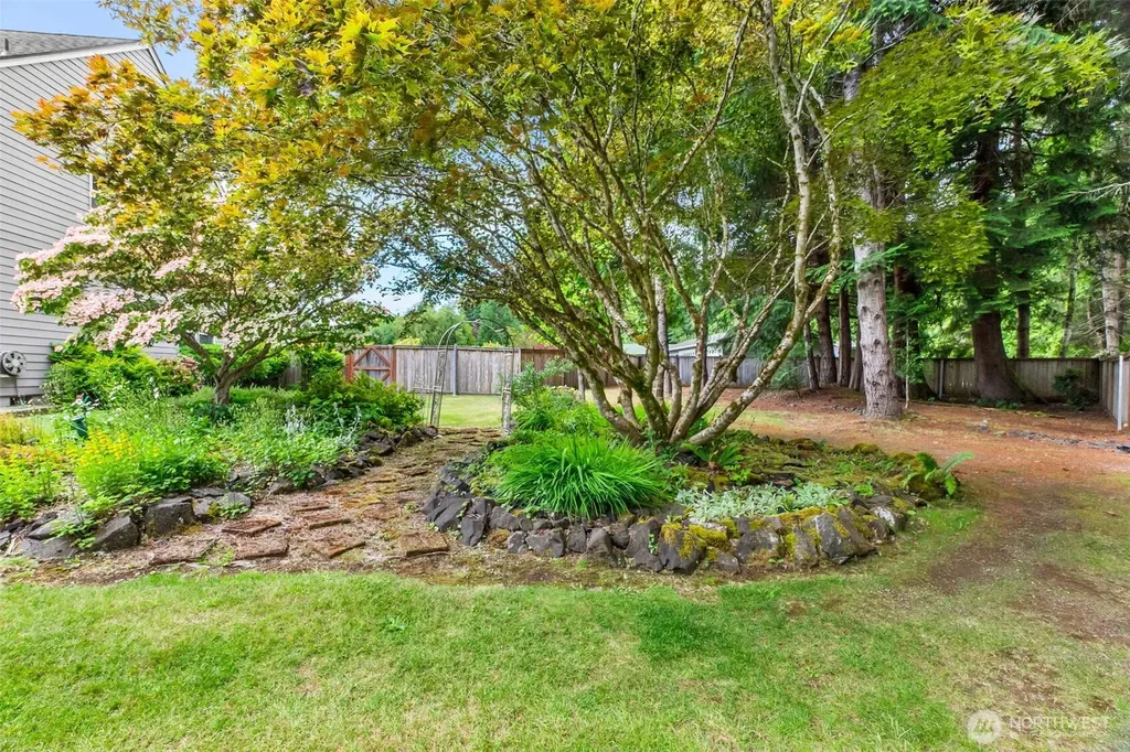 60 SE His Way Shelton WA 98584