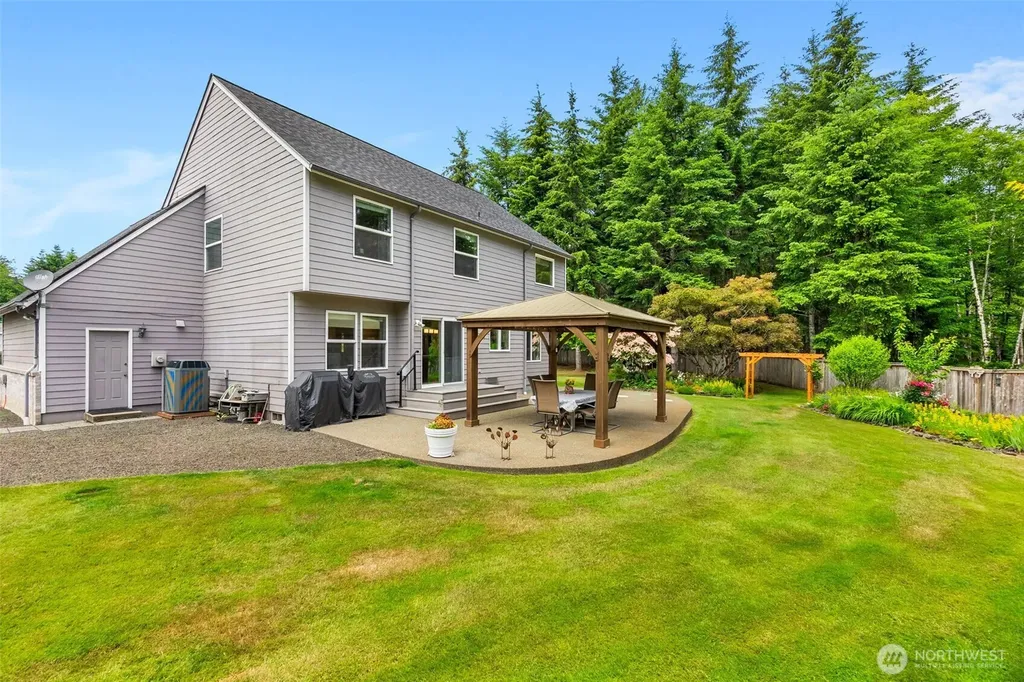 60 SE His Way Shelton WA 98584
