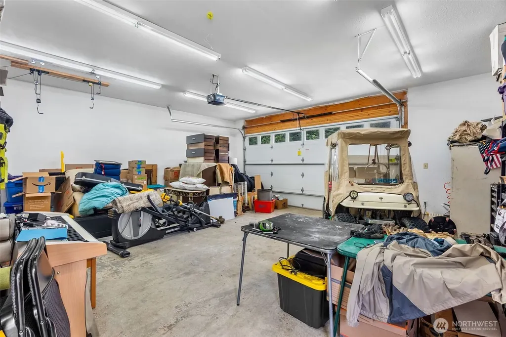 60 SE His Way Shelton WA 98584