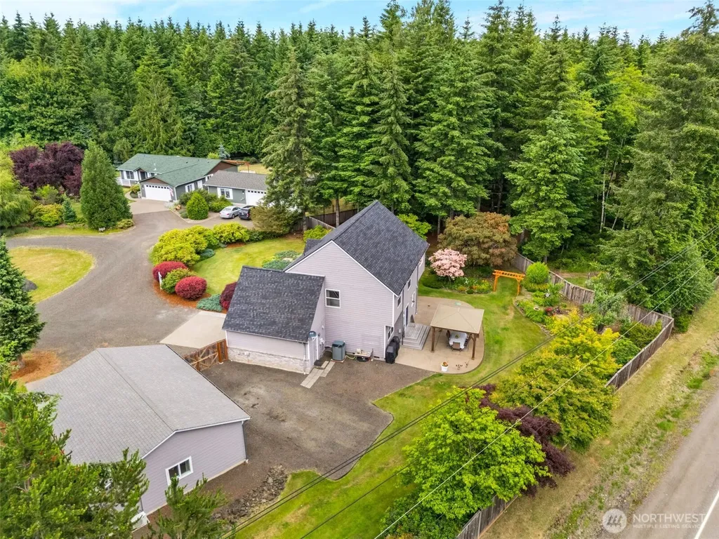 60 SE His Way Shelton WA 98584