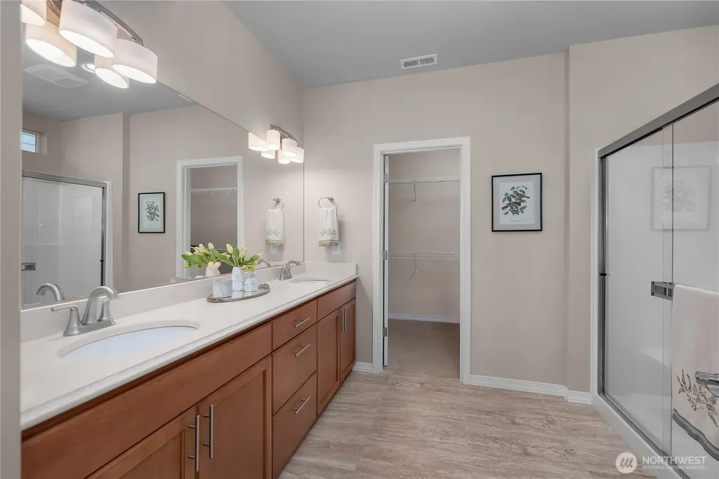 8618 Anderson Court NE Lacey WA 98516