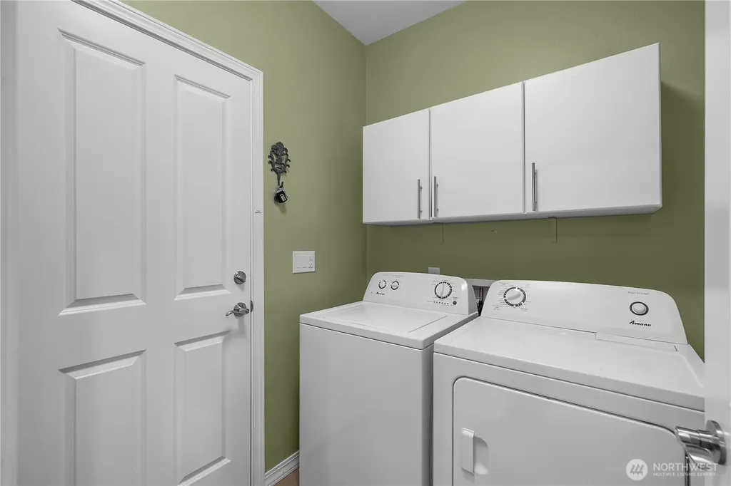 8618 Anderson Court NE Lacey WA 98516