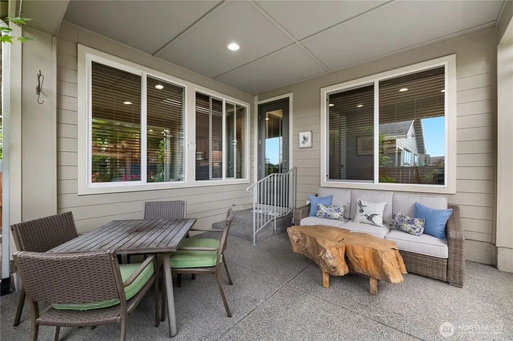 8618 Anderson Court NE Lacey WA 98516