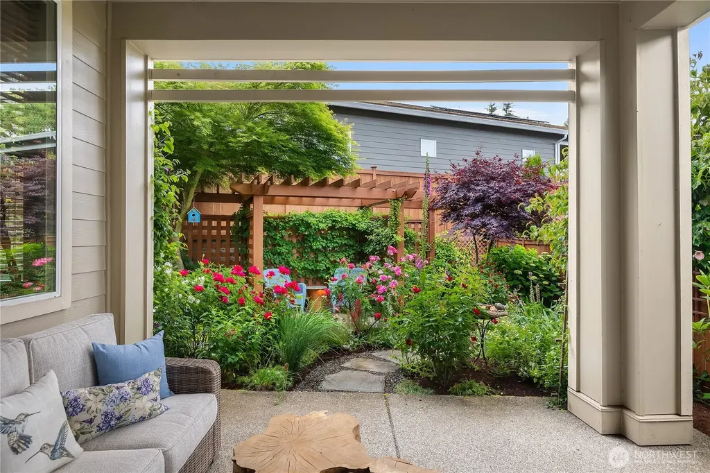 8618 Anderson Court NE Lacey WA 98516