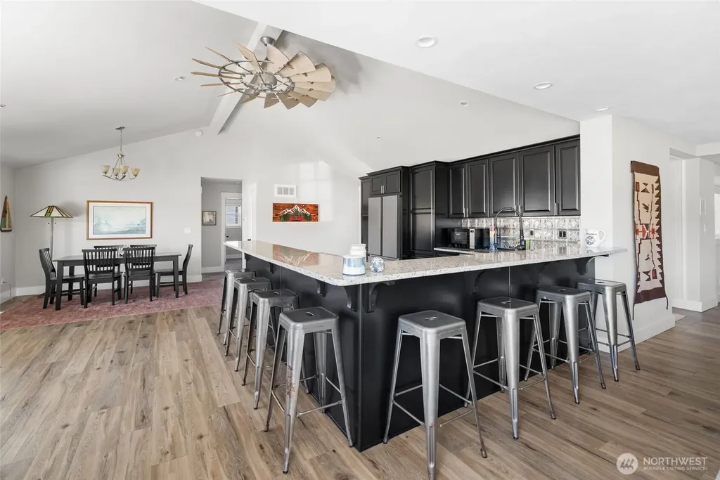 213 Cornet Bay Road Oak Harbor WA 98277