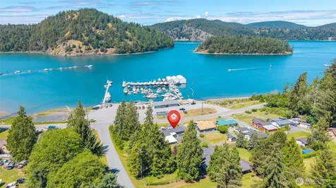 213 Cornet Bay Road Oak Harbor WA 98277