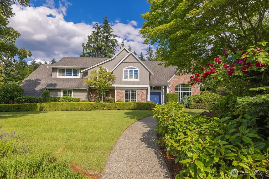 1032 84th Avenue NE Medina WA 98039