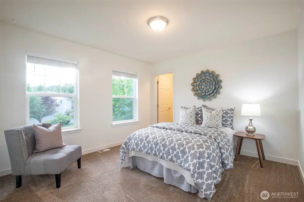 7114 Allman Avenue SE Snoqualmie WA 98065