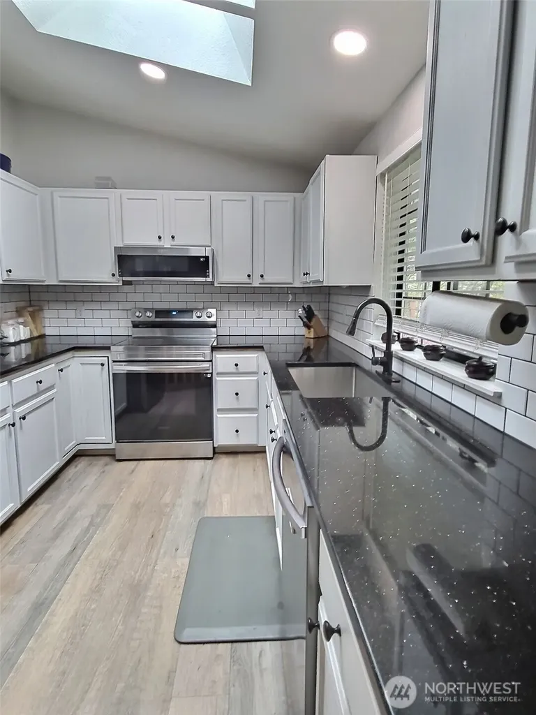 3835 Blue Finch Court SE Olympia WA 98503