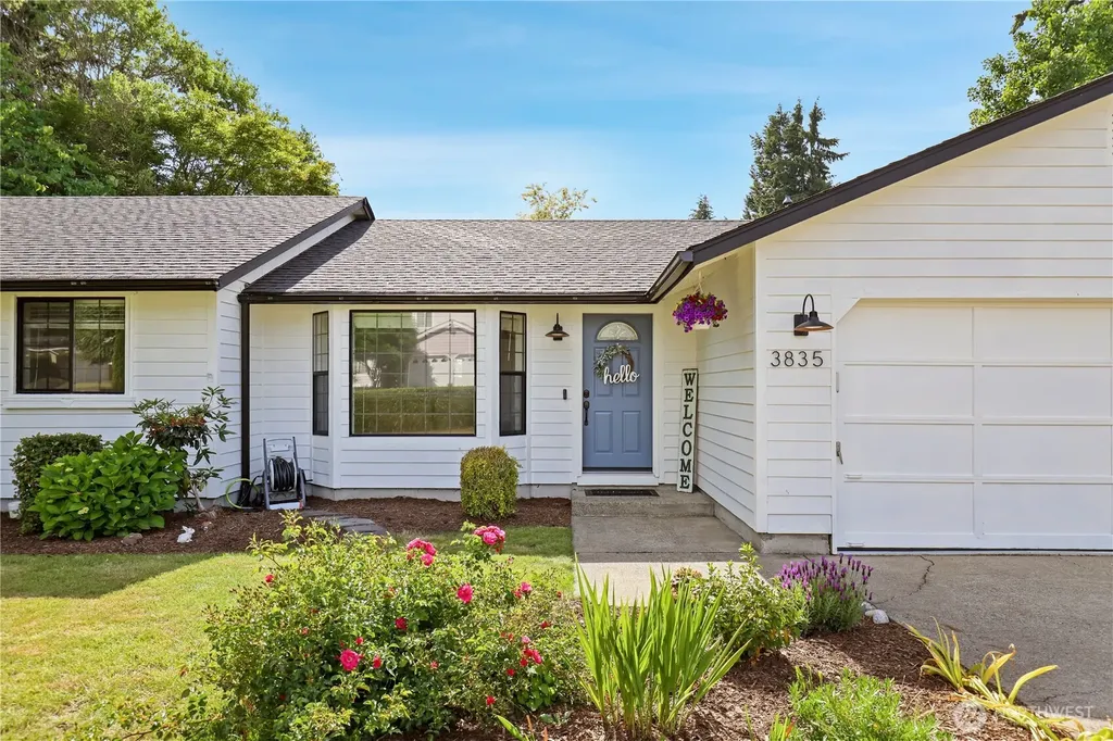 3835 Blue Finch Court SE Olympia WA 98503