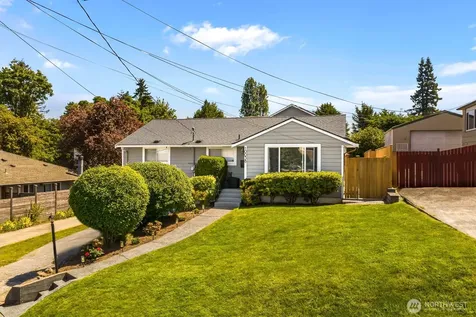 10038 59th Avenue S Seattle WA 98178
