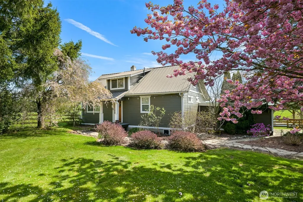 3073 Aldergrove Road Ferndale WA 98248
