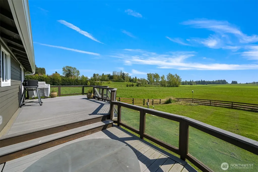 3073 Aldergrove Road Ferndale WA 98248