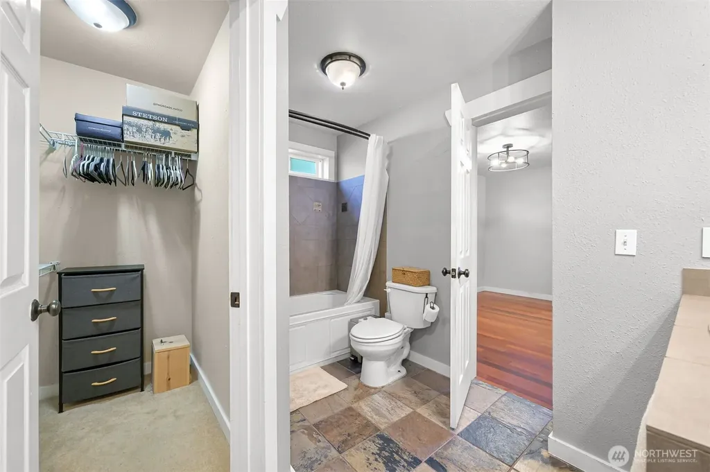 3073 Aldergrove Road Ferndale WA 98248