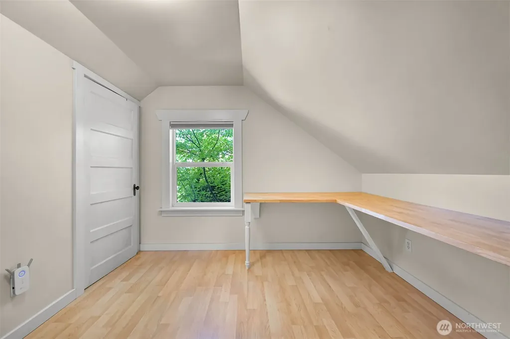 3073 Aldergrove Road Ferndale WA 98248