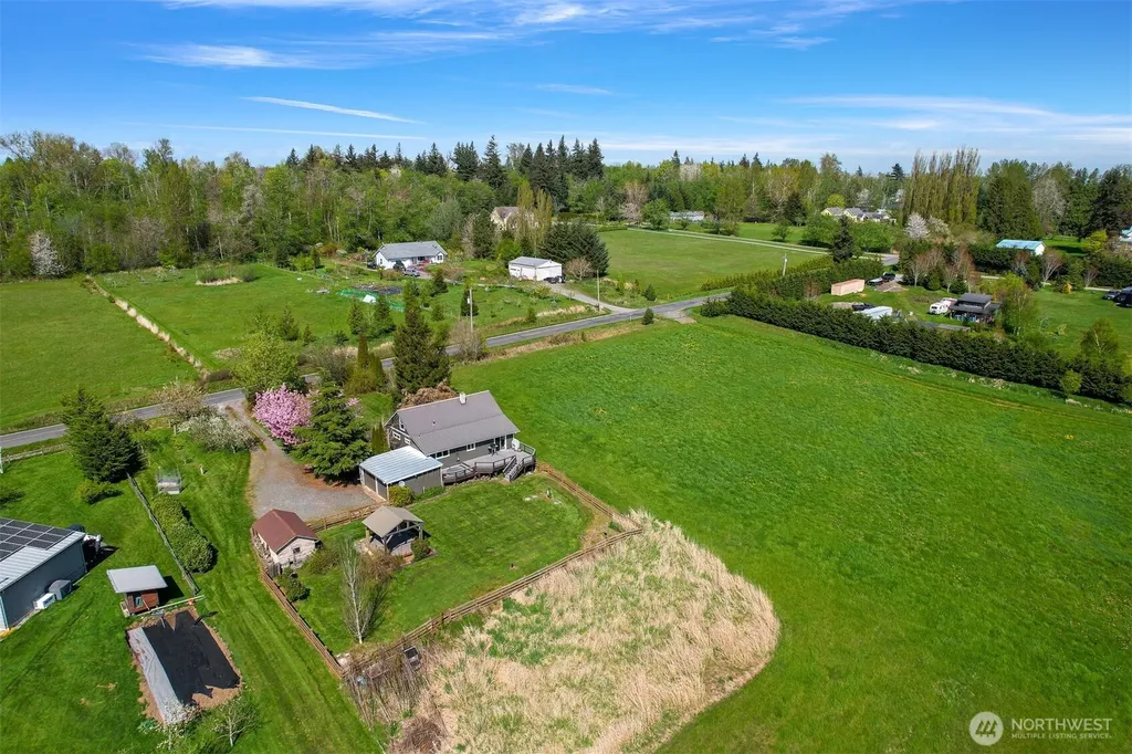 3073 Aldergrove Road Ferndale WA 98248