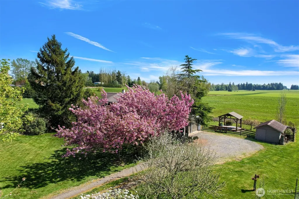 3073 Aldergrove Road Ferndale WA 98248