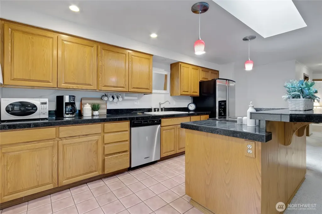 17532 SE 292nd Place Kent WA 98042