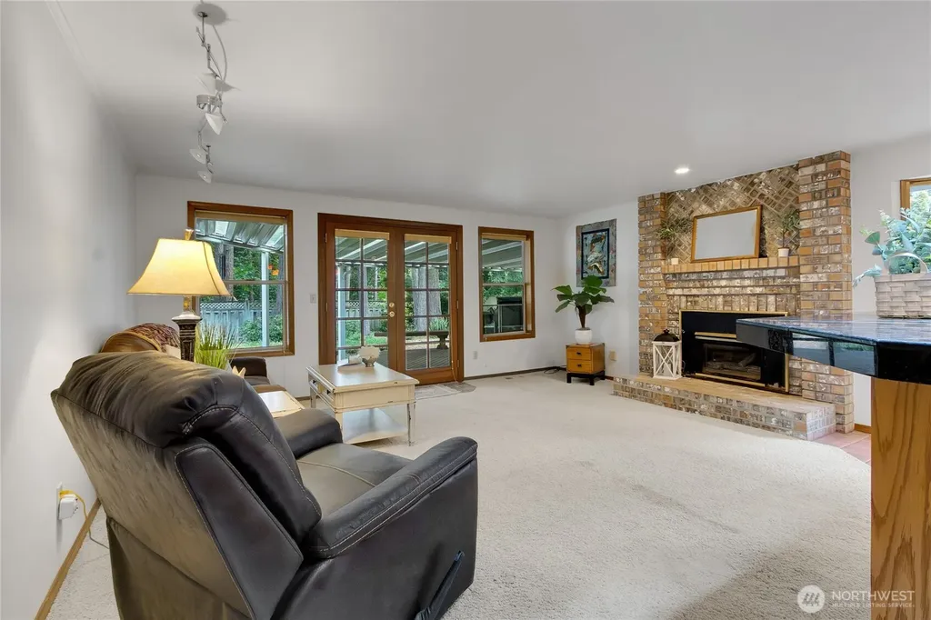 17532 SE 292nd Place Kent WA 98042