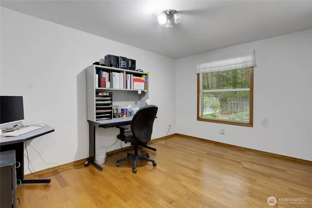 17532 SE 292nd Place Kent WA 98042