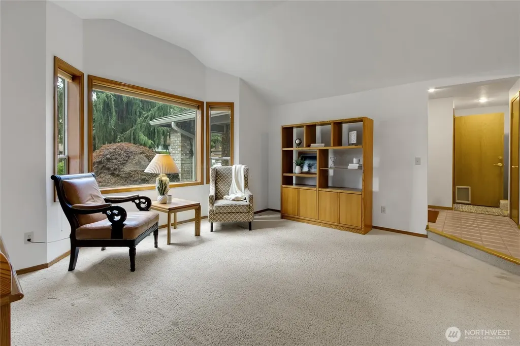 17532 SE 292nd Place Kent WA 98042