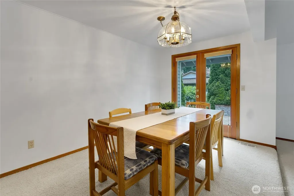 17532 SE 292nd Place Kent WA 98042