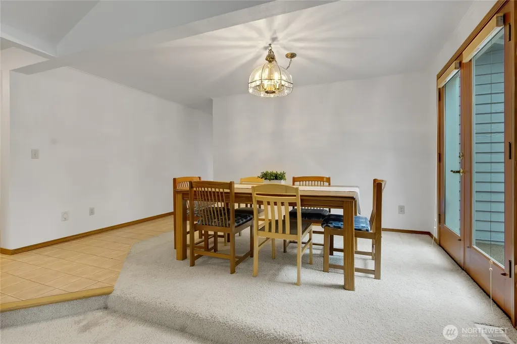17532 SE 292nd Place Kent WA 98042