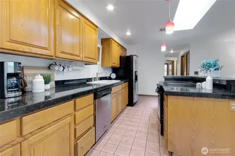 17532 SE 292nd Place Kent WA 98042