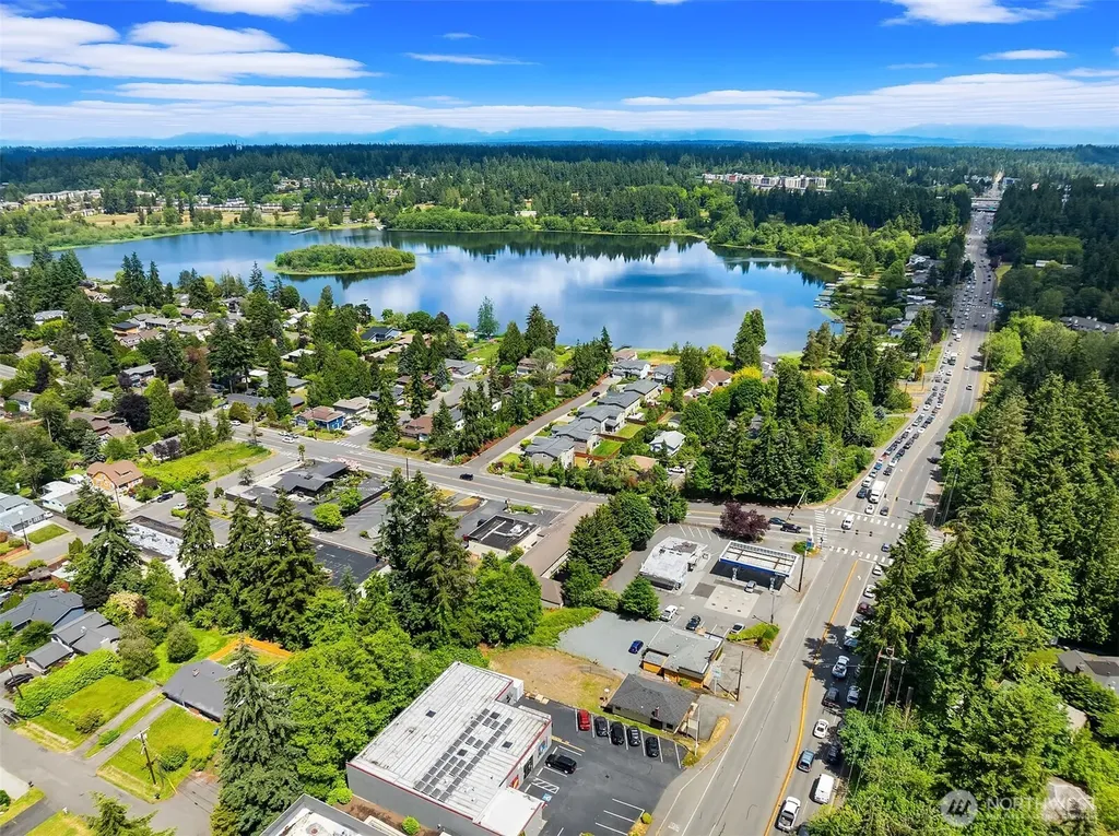 7629 244th Street SW Edmonds WA 98026