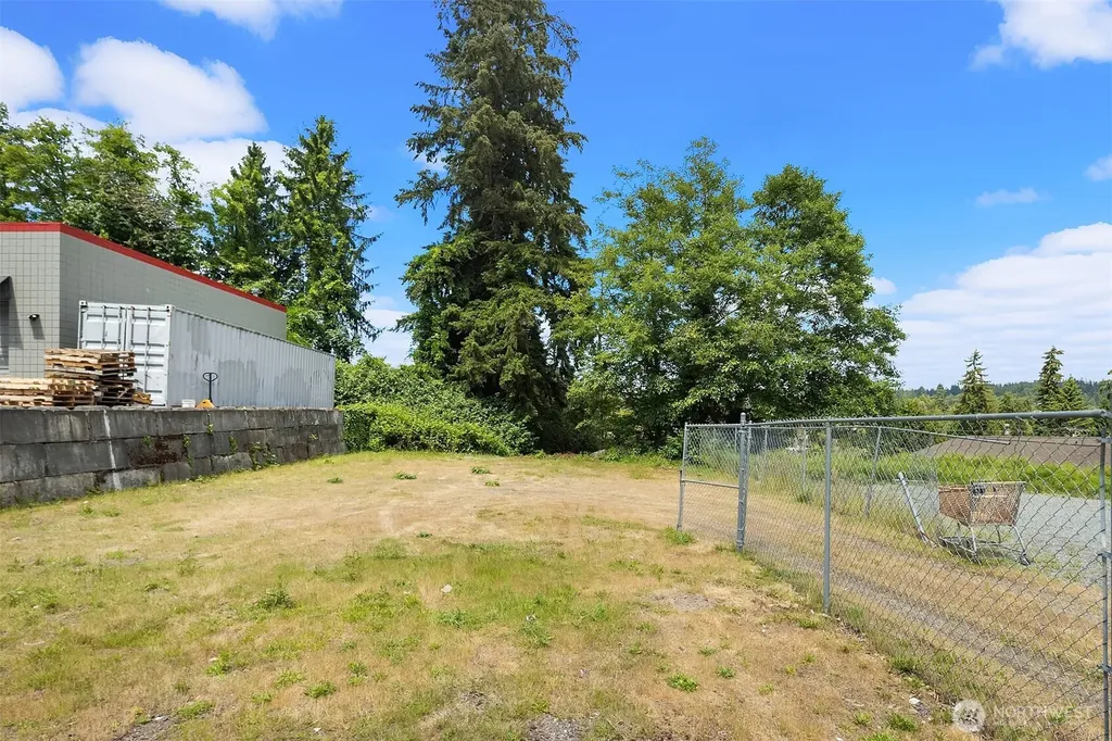 7629 244th Street SW Edmonds WA 98026