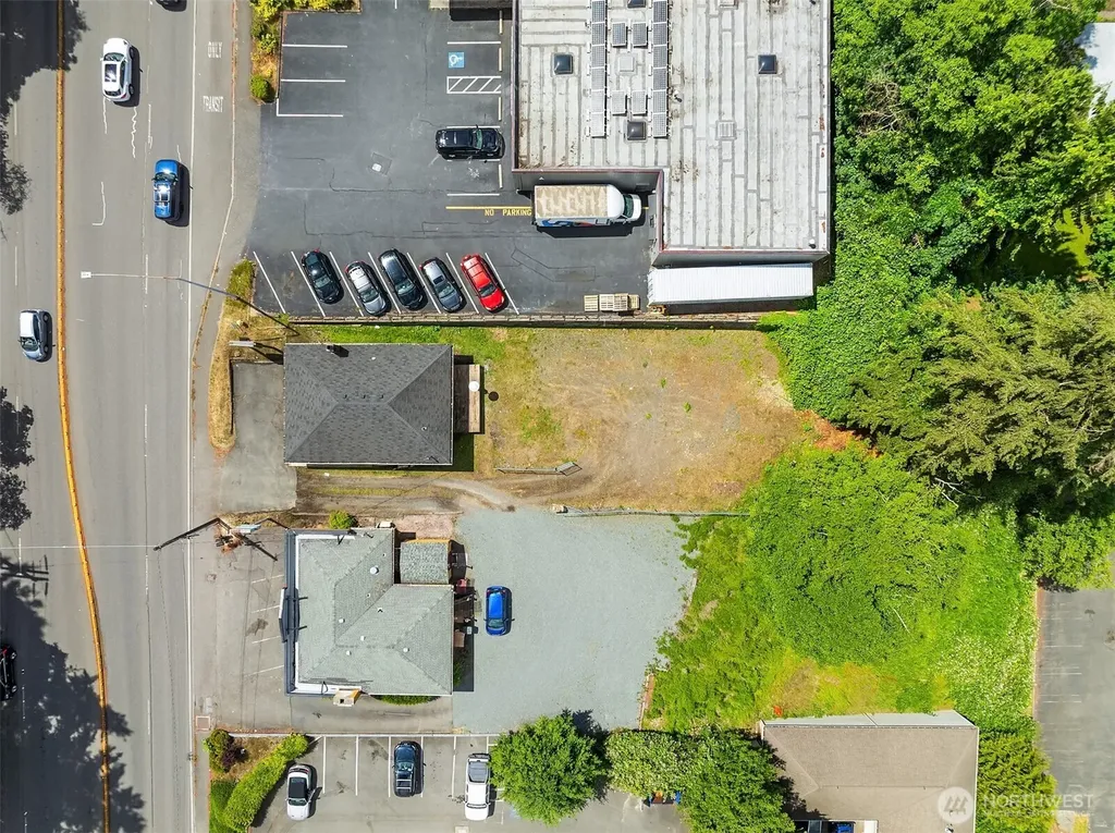 7629 244th Street SW Edmonds WA 98026