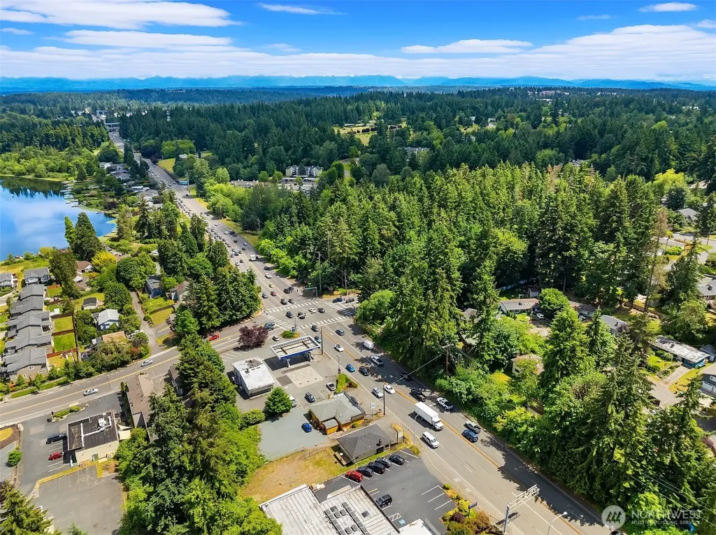 7629 244th Street SW Edmonds WA 98026