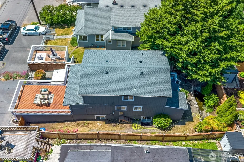 2126 N 86th Street Seattle WA 98103