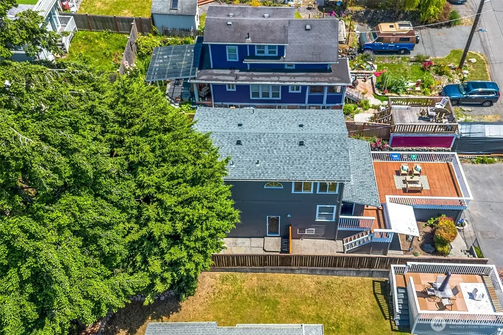 2126 N 86th Street Seattle WA 98103