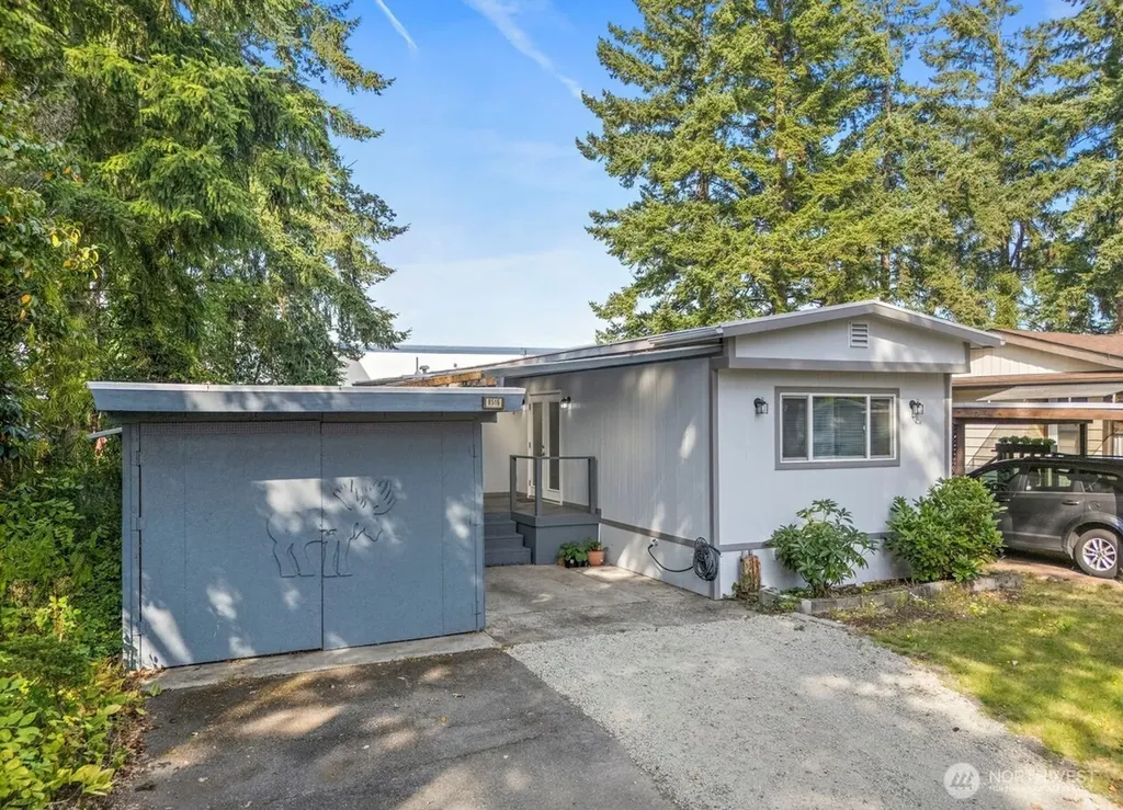 8516 32nd Court S Lakewood WA 98499