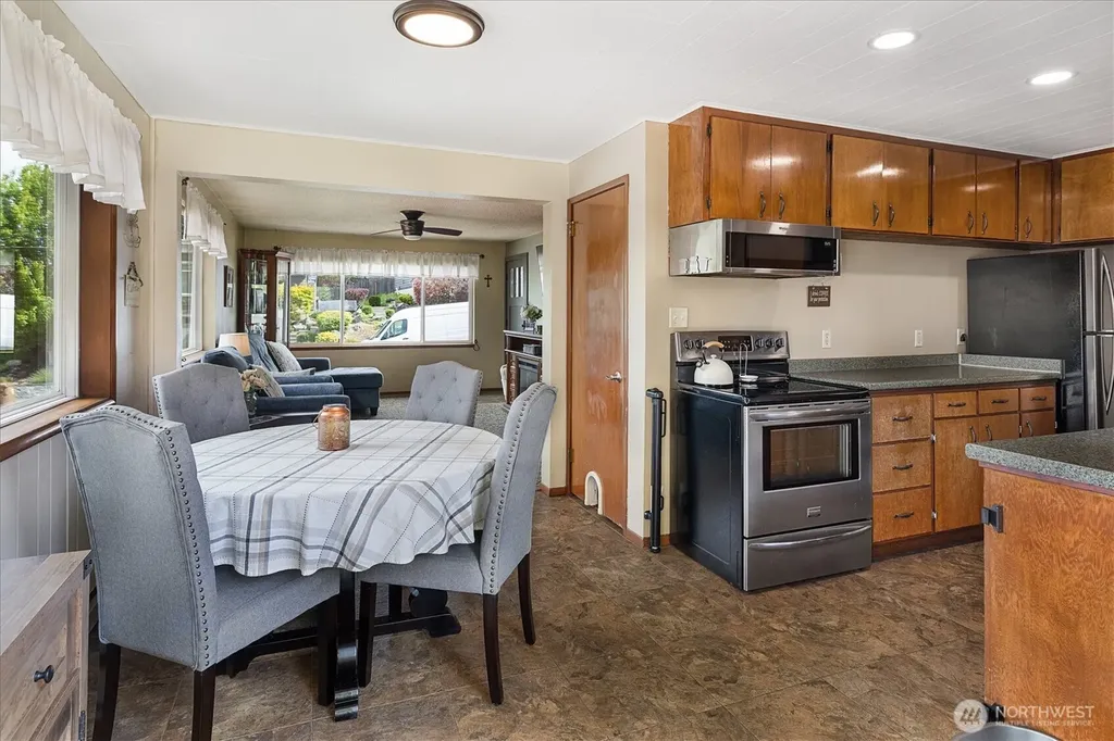 4322 S 10th Street Tacoma WA 98405