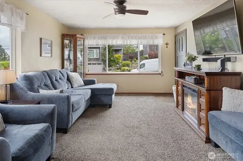 4322 S 10th Street Tacoma WA 98405