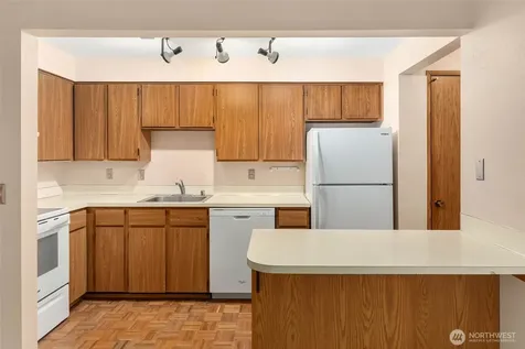 12715 NE 120th Street Kirkland WA 98034