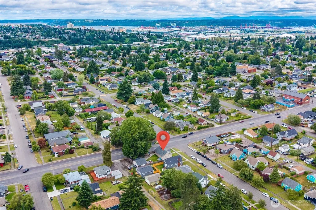 3802 Ainsworth Avenue Tacoma WA 98418