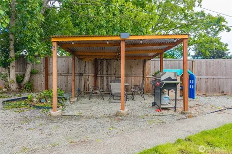 3802 Ainsworth Avenue Tacoma WA 98418