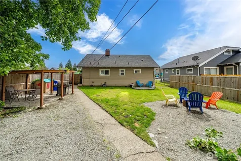 3802 Ainsworth Avenue Tacoma WA 98418