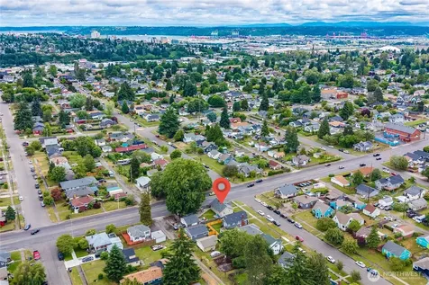 3802 Ainsworth Avenue Tacoma WA 98418