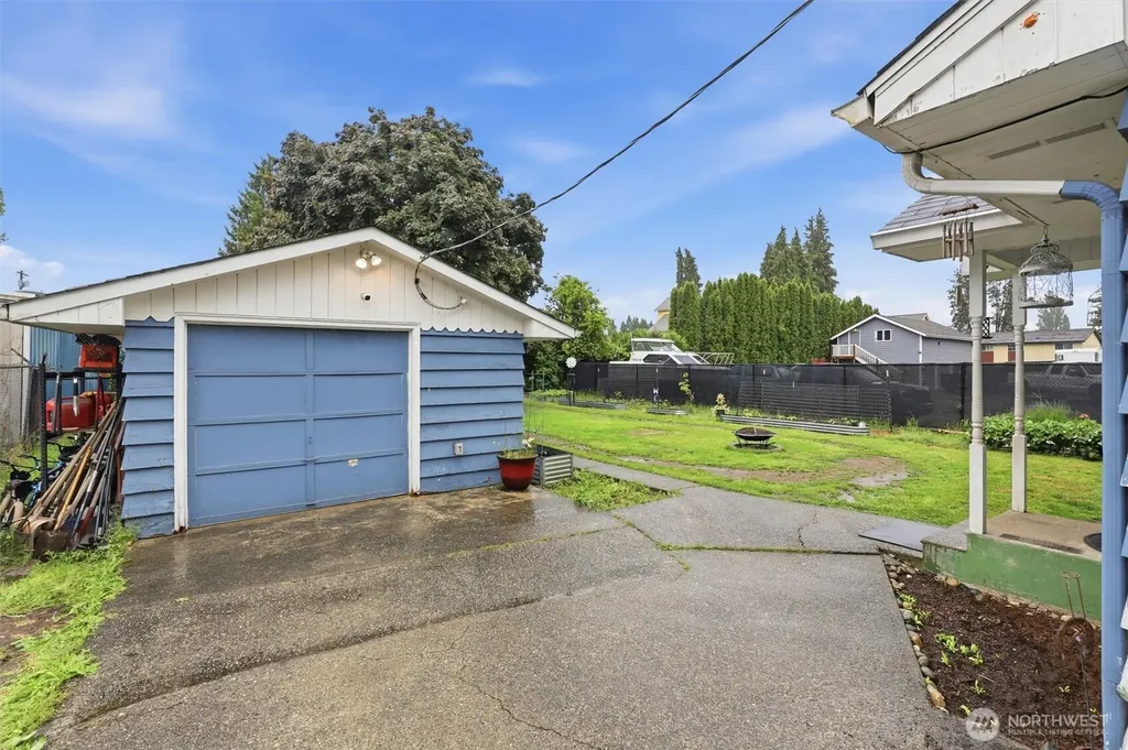 1034 Ash Avenue Marysville WA 98270