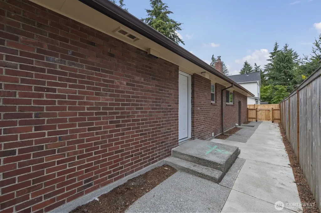 111 NW 140th Street Seattle WA 98177