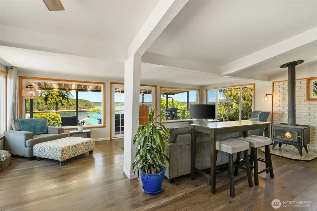 2519 Island Drive NW Olympia WA 98502