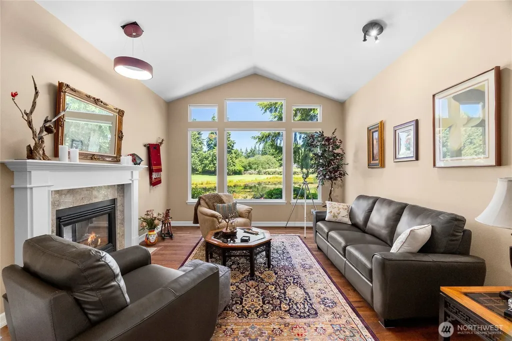 6042 Troon Lane SE Olympia WA 98501