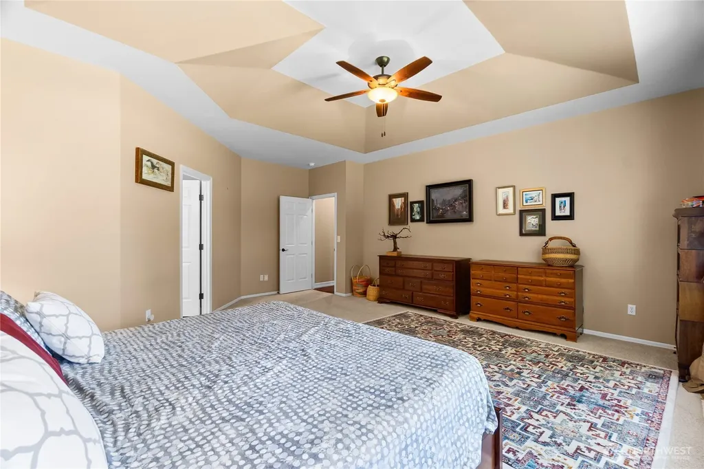 6042 Troon Lane SE Olympia WA 98501